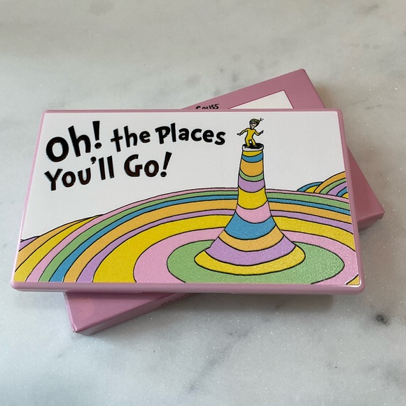 💎Dr. Seuss x Revolution Set of Five Eyeshadow and Face Palettes - Picture 10 of 11